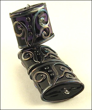 Filigree Violet - Click for larger image in a new window.